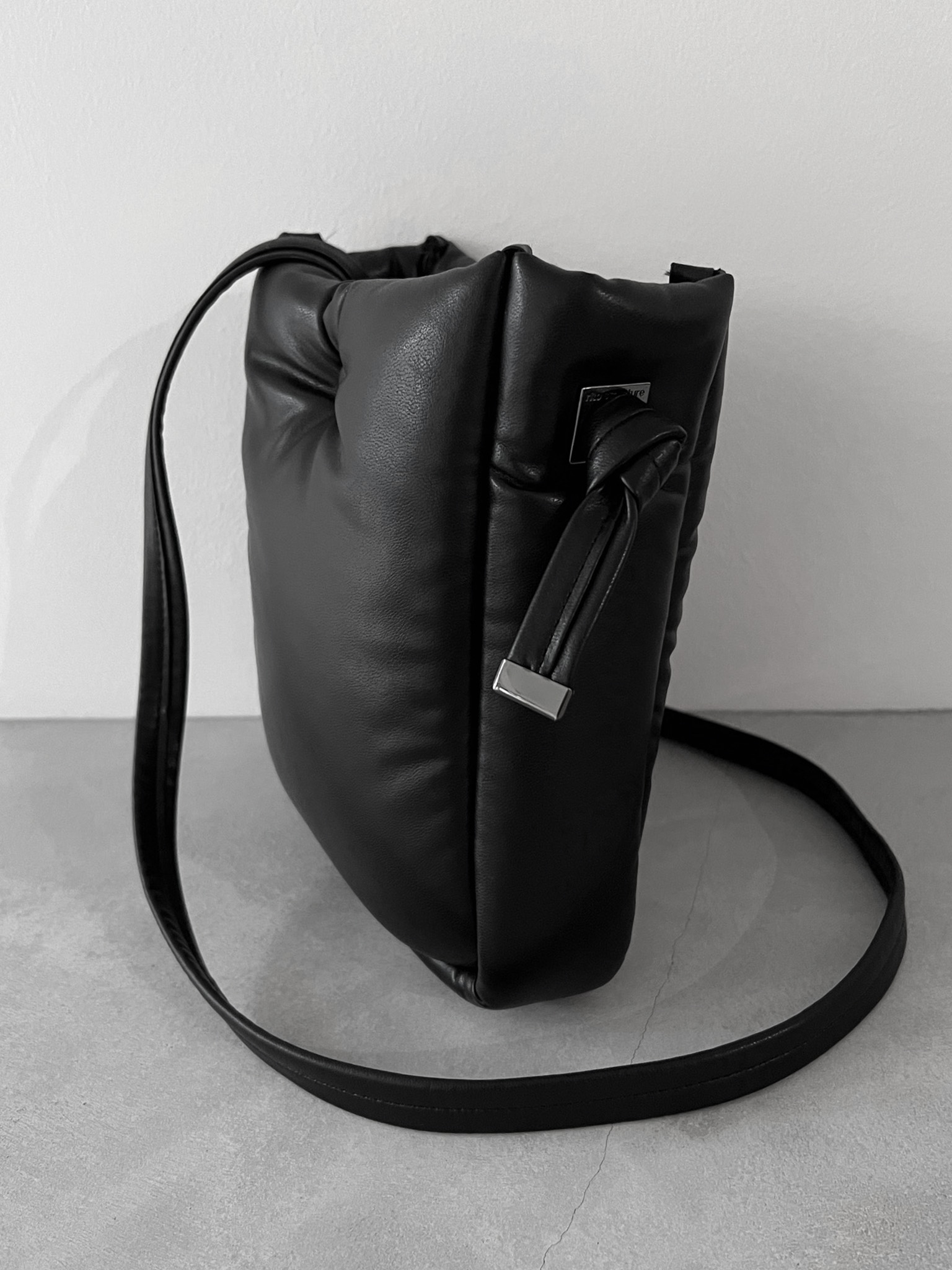 Eco Leather Padded Small Bag | 岐阜県柳ヶ瀬地区にてセレクト
