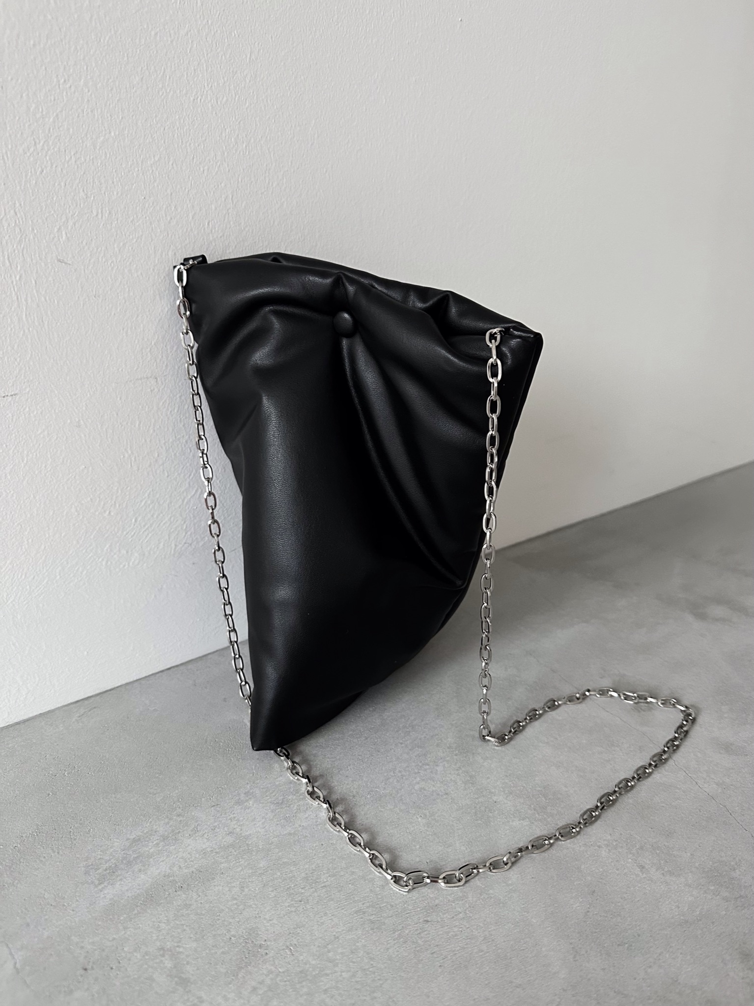 Eco Leather Padded Chain Bag | 岐阜県柳ヶ瀬地区にてセレクト ...