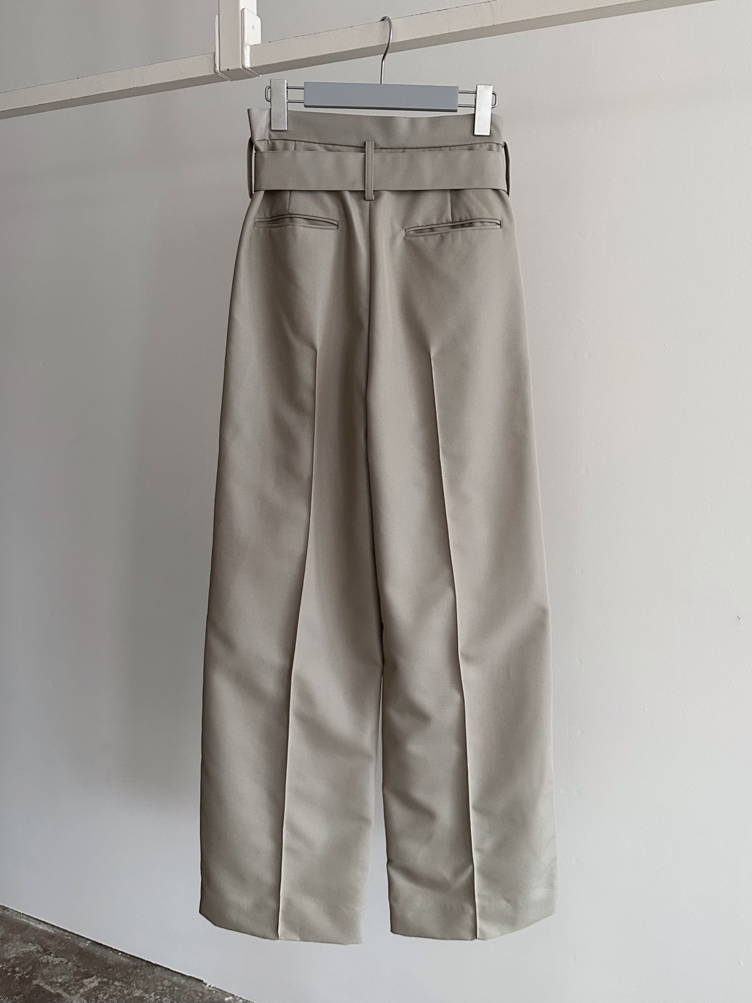 HARD TWIST GABARDINE CHAMBRAY PANTS | 岐阜県柳ヶ瀬地区にてセレクト