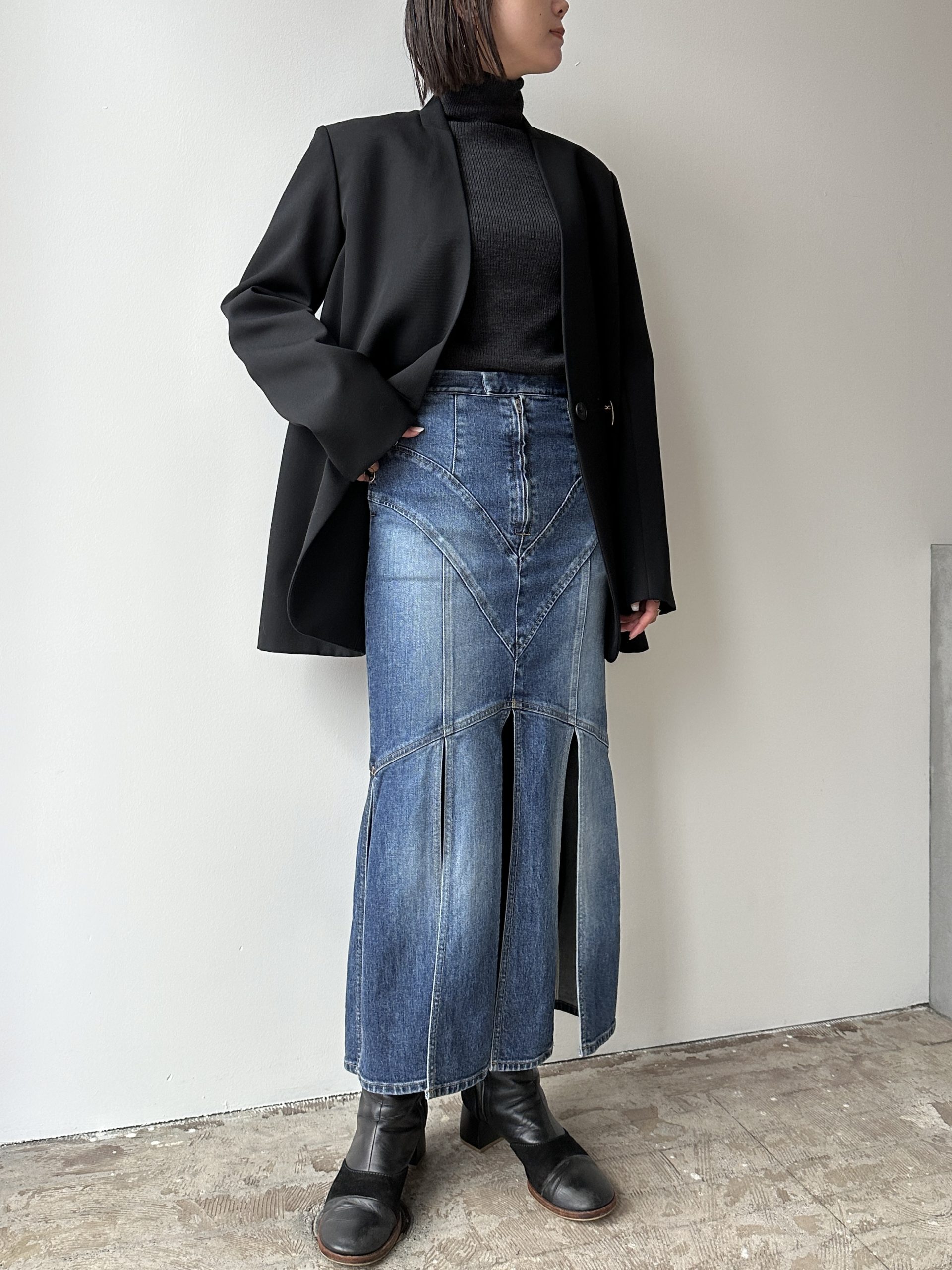 WASHED SLIT DENIM SKIRT | 岐阜県柳ヶ瀬地区にてセレクトショップ phenom