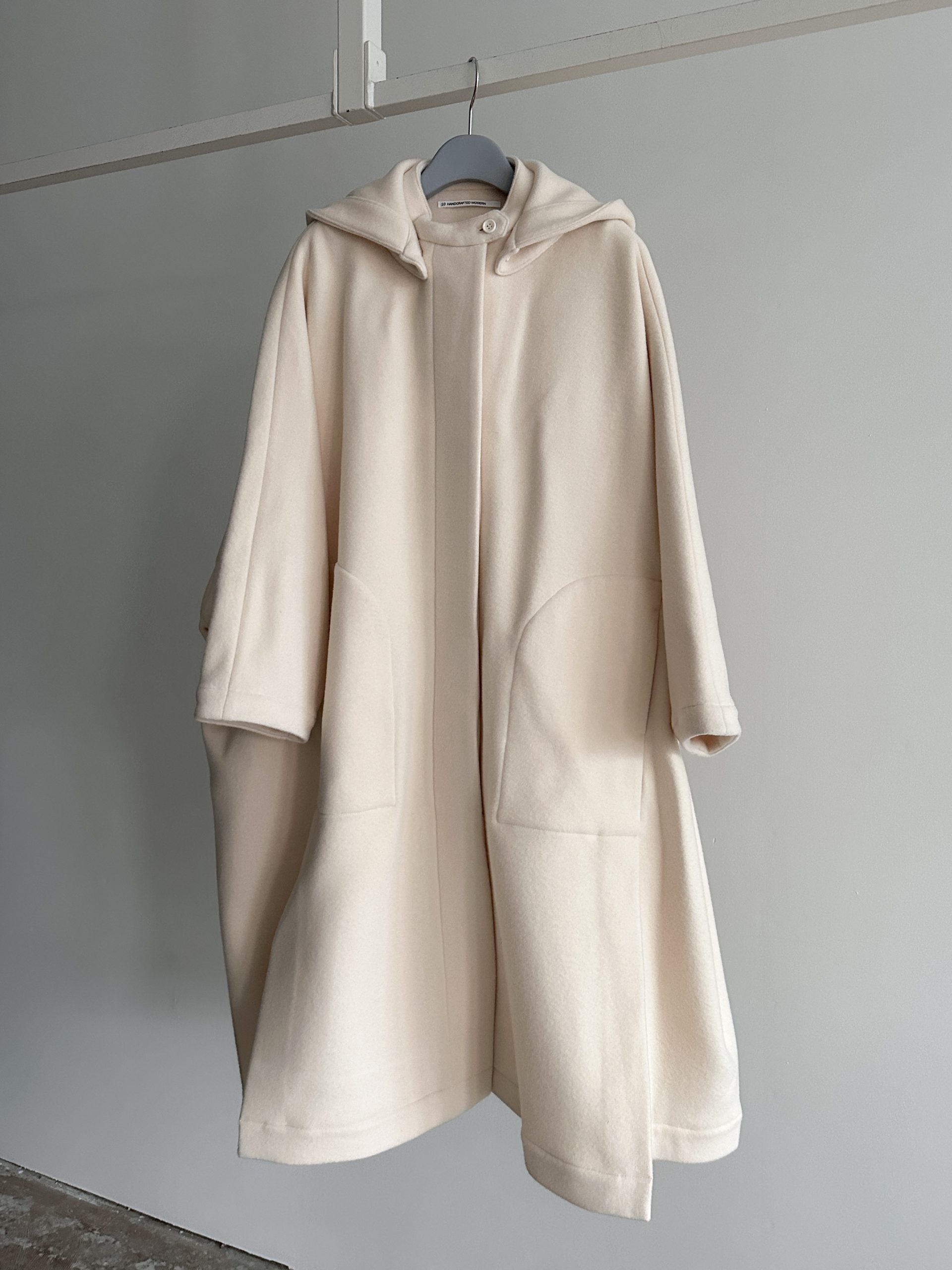 long cape coat | 岐阜県柳ヶ瀬地区にてセレクトショップ phenom